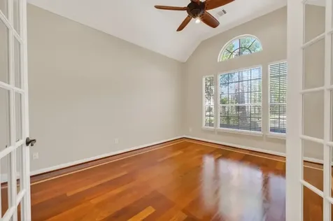 3910 S Beechwood Court Houston TX 77059