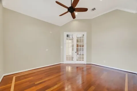 3910 S Beechwood Court Houston TX 77059