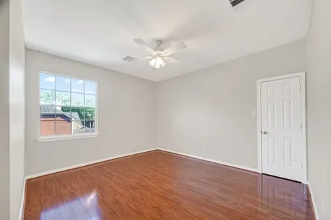 3910 S Beechwood Court Houston TX 77059