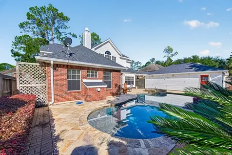 3910 S Beechwood Court Houston TX 77059