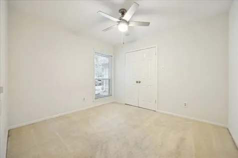 1407 Quail Hollow Sealy TX 77474