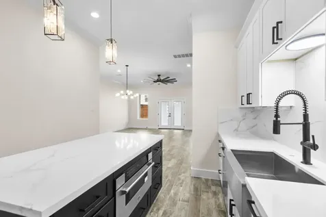 6611 Avenue O Houston TX 77011
