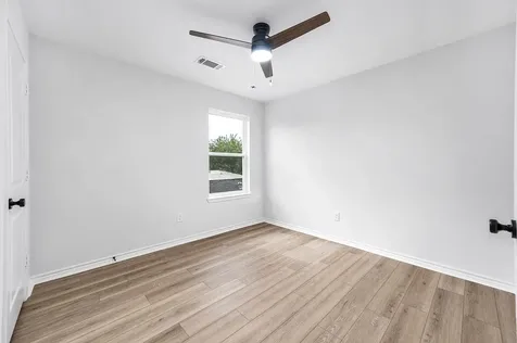 783 Fortune Street B Houston TX 77088