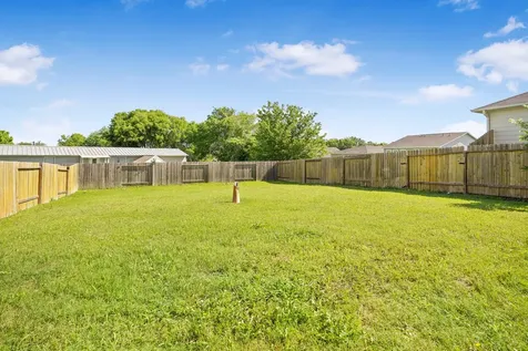 13026 N Green Wing Circle Willis TX 77318