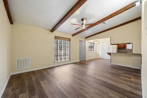 4910 Teton Street Houston TX 77033