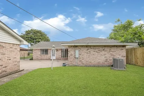 4910 Teton Street Houston TX 77033