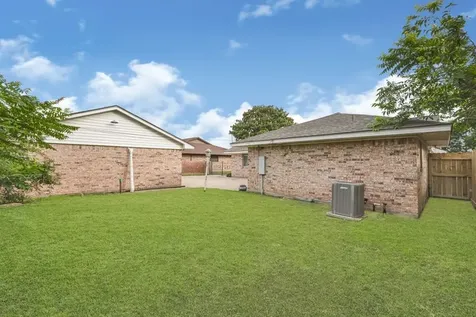 4910 Teton Street Houston TX 77033