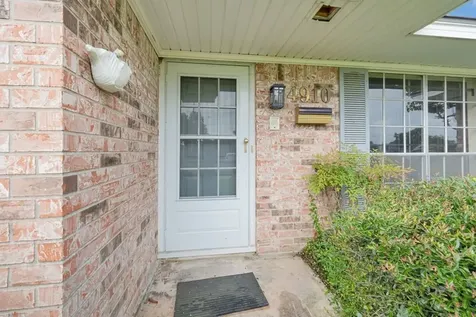 4910 Teton Street Houston TX 77033