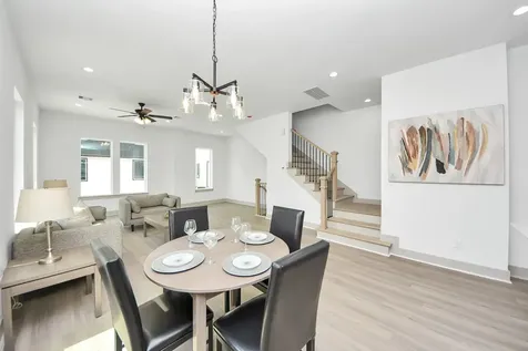 5302 Kindred Garden Lane B Houston TX 77091