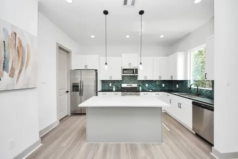 5302 Kindred Garden Lane B Houston TX 77091
