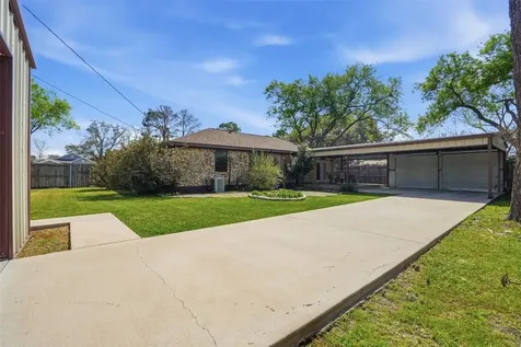 815 Wisconsin Street South Houston TX 77587
