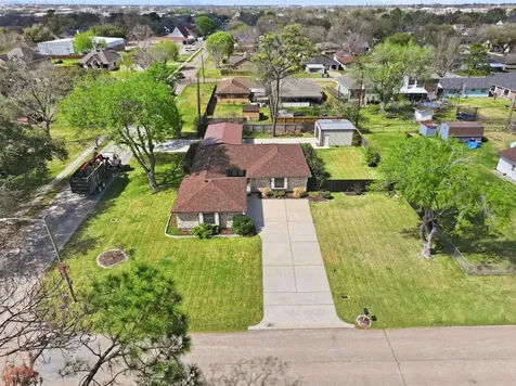 815 Wisconsin Street South Houston TX 77587