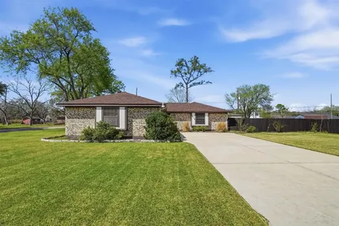 815 Wisconsin Street South Houston TX 77587