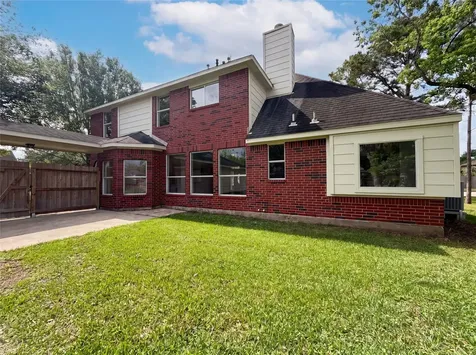 1605 Country Club Drive Friendswood TX 77546