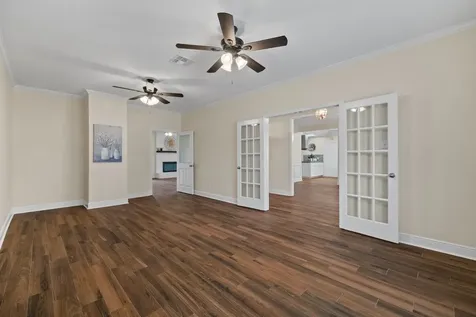 1400 Oak Hollow Drive Dickinson TX 77539