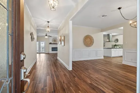 1400 Oak Hollow Drive Dickinson TX 77539