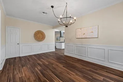 1400 Oak Hollow Drive Dickinson TX 77539