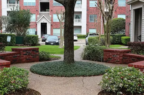 1330 Old Spanish Trail 2106 Houston TX 77054