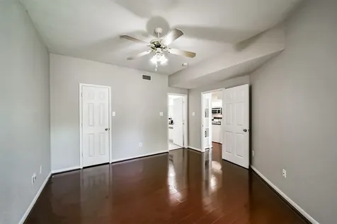 1330 Old Spanish Trail 2106 Houston TX 77054