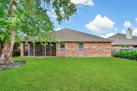 911 River Crossing Drive Conroe TX 77384
