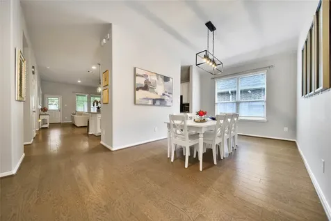 911 River Crossing Drive Conroe TX 77384