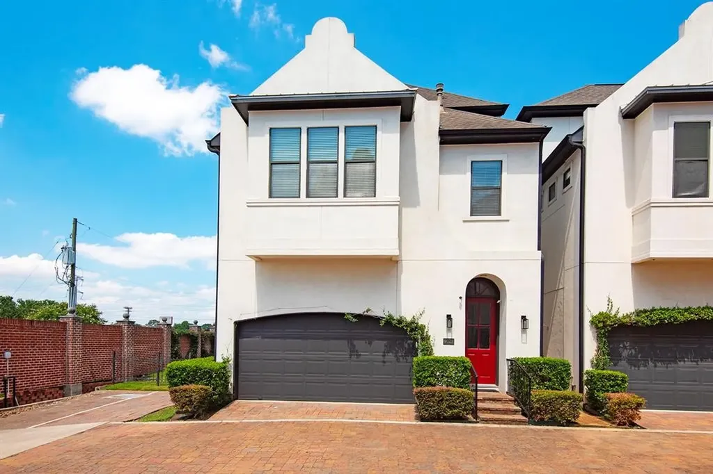 9948 Woodwind Lane N Houston TX 77025