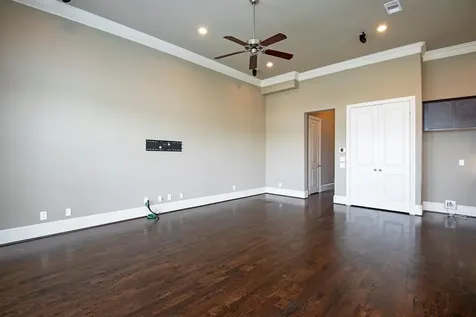9948 Woodwind Lane N Houston TX 77025