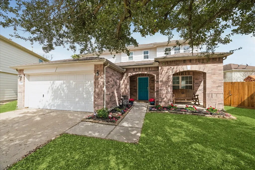 19818 Breezy Cove Court Tomball TX 77375