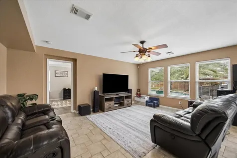 19818 Breezy Cove Court Tomball TX 77375
