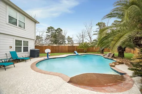 19818 Breezy Cove Court Tomball TX 77375