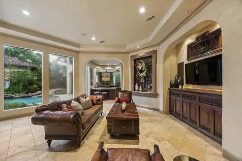 2 Lacewood Lane Piney Point Village TX 77024