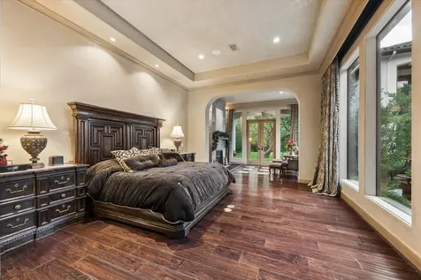 2 Lacewood Lane Piney Point Village TX 77024