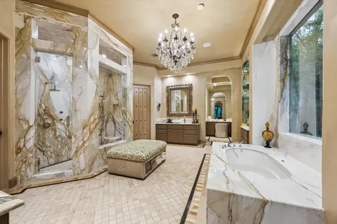 2 Lacewood Lane Piney Point Village TX 77024
