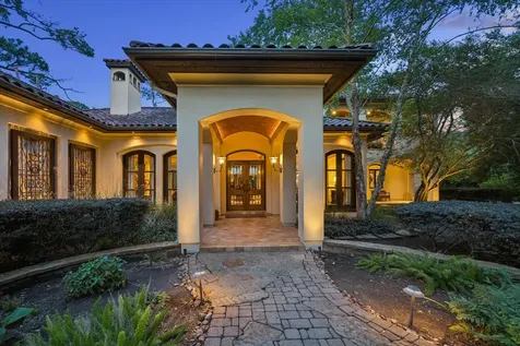 2 Lacewood Lane Piney Point Village TX 77024