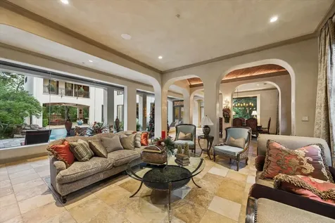 2 Lacewood Lane Piney Point Village TX 77024