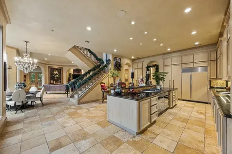 2 Lacewood Lane Piney Point Village TX 77024