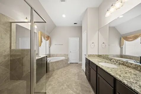 2917 Parkstone Field Lane Pearland TX 77584