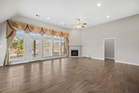 2917 Parkstone Field Lane Pearland TX 77584