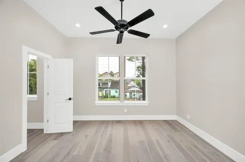 407A Sikes Street Houston TX 77018