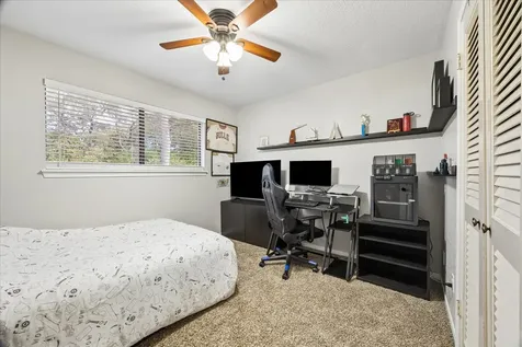 1205 Middlecreek Street Friendswood TX 77546