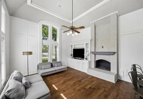 1205 Middlecreek Street Friendswood TX 77546