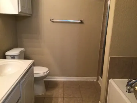 1022 Yorkshire Hollow Fresno TX 77545