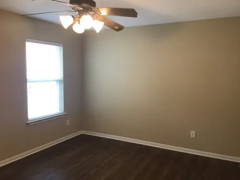 1022 Yorkshire Hollow Fresno TX 77545