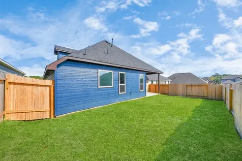 11845 Whirlaway Drive Willis TX 77318