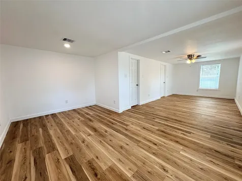 3206 Avenue K Bay City TX 77414