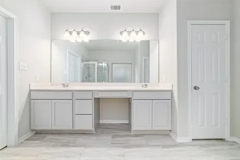 4919 Valley White Oak Lane Houston TX 77084