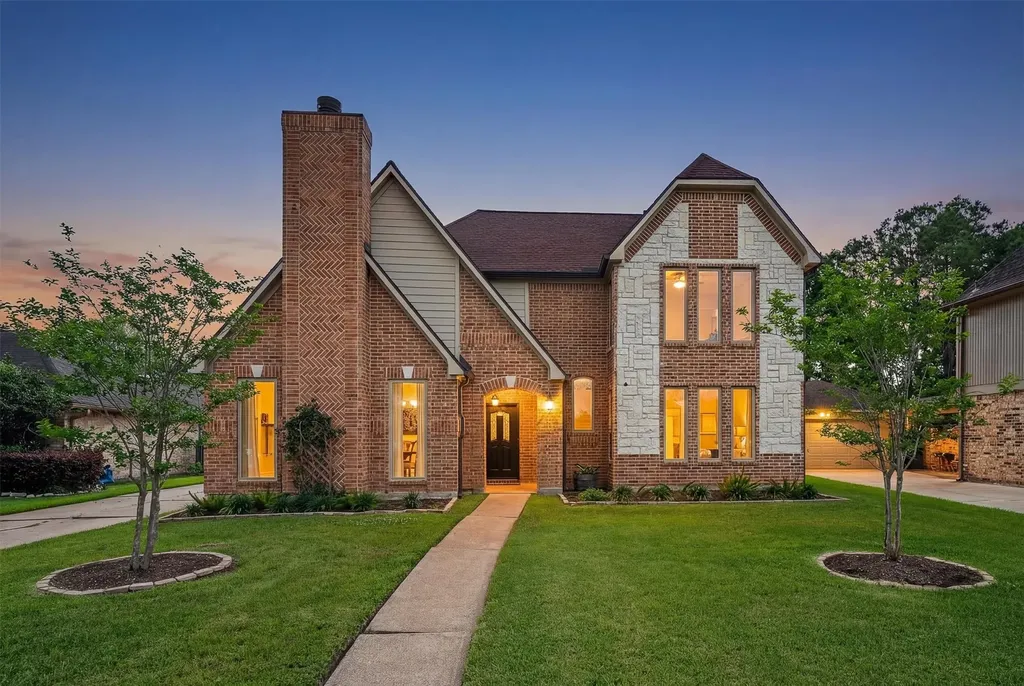 2423 1st Street Stafford TX 77477