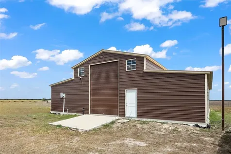 9690 Fm 1300 Road Louise TX 77455