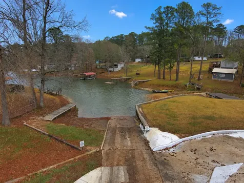 114 Brentwood Court Hemphill TX 75948