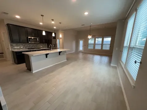 5135 Emma Frst Street Houston TX 77018